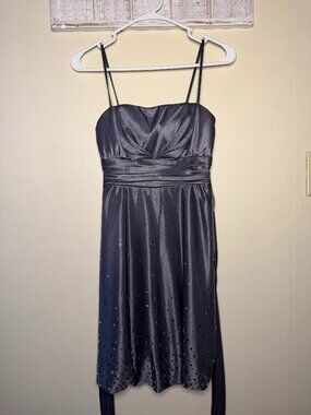 Masquerade Women's Small Platinum Grey Sequin Formal Dance Dress